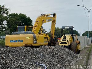 Potret Progres Pembangunan Exit Tol Gedebage KM 151 Potret Progres Pembangunan Exit Tol Gedebage KM 151