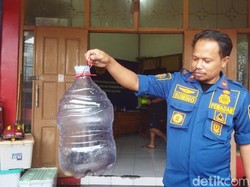Disembur Kobra, Emak-emak di Bayat Klaten Dilarikan ke RS