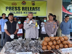 3 WN Papua Nugini Selundupkan 20 Kg Ganja Pakai Mobil Rental di Keerom