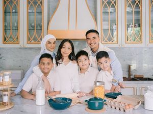 Inspirasi Prewedding di Rumah ala Putri Zulhas & Zumi Zola, Simpel nan Elegan Inspirasi Prewedding di Rumah ala Putri Zulhas & Zumi Zola, Simpel nan Elegan