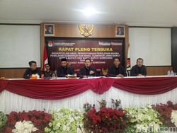 Hasil Rekapitulasi KPU: Dony-Fajar Unggul di Pilbup Sumedang