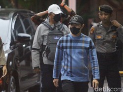 KPK Tetapkan Eks Pj Wali Kota-Sekda Pekanbaru Tersangka Pemotongan Anggaran