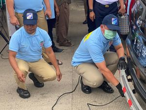 DLH Jakarta Uji Emisi Kendaraan di Jakut, yang Tak Lolos Diberi Edukasi