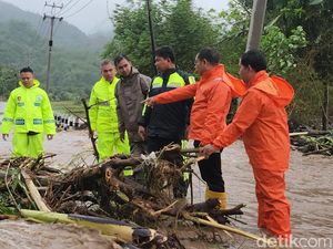 Jembatan Ambruk-Longsor, Akses Menuju Geopark Ciletuh Terputus