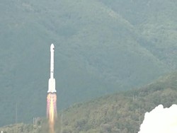 Video: Momen Peluncuran Satelit Eksperimental China Penguji Teknologi Komunikasi