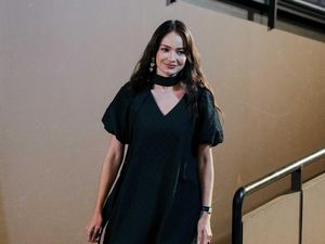 Perjalanan Hidup Enzy Storia Tertuang Lewat Medium Ini Perjalanan Hidup Enzy Storia Tertuang Lewat Medium Ini