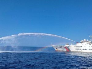 Filipina-China Kembali Berkonfrontasi di Laut China Selatan Filipina-China Kembali Berkonfrontasi di Laut China Selatan