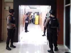 KPK Geledah Kantor Gubernur Bengkulu