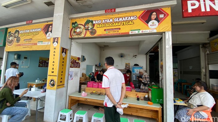 Monica Kitchen, nasi ayam Semarang di Pasar Modern Intermoda BSD