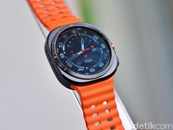 Video Alasan Samsung Galaxy Watch Ultra Telat Masuk Indonesia