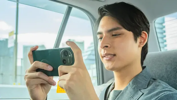 Tajam Aquos R9 Tajam Aquos R9