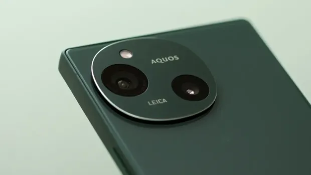 Tajam Aquos R9 Tajam Aquos R9