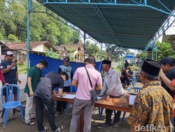 Kedatangan Banyak Tamu Usai Diolok Gus Miftah, Sunhaji Kecapekan