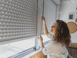 Mengenal Apa Itu Roller Blind dan Kisaran Harganya