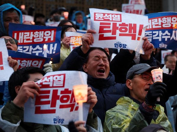 Aksi Nyala Lilin Warga Korsel Desak Presiden Yoon Suk Yeol Mundur