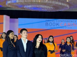 Video: Traveling Lebih Mudah Menggunakan BookCabin Ambassador