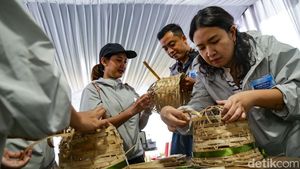 Intip Kreasi Anyaman di Workshop Lingkungan Astra