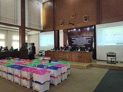 Rekapitulasi Suara Pilkada Banten: Andra Soni-Dimyati Unggul di Lebak