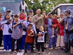 Lepas Transmigran, Menko AHY Harap Lahir Pusat Ekonomi Baru