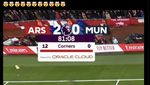 Meme Meriam London Habisi Setan Merah lewat Sepak Pojok