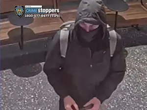 Video: Bos Asuransi Tewas Ditembak, Begini Tampang Pelaku Video: Bos Asuransi Tewas Ditembak, Begini Tampang Pelaku