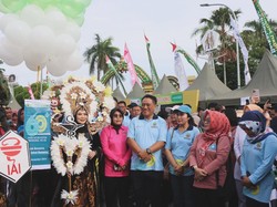 Berhadiah Seekor Sapi, Ribuan Warga Ikuti Jalan Sehat HKN Ke-60 di Blora