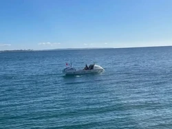 Perempuan Cantik Mendayung Sendirian di Samudera Atlantik, Capai 1.609 Km