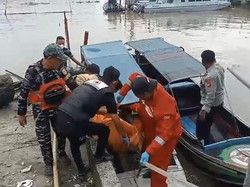 Mayat Pria Tangan Terikat Rantai di Sungai Musi Ternyata Guru-Diduga ODGJ