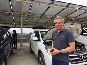Mahendra Penasaran Mobil Koruptor yang Dilelang KPK: Ternyata Norak Mahendra Penasaran Mobil Koruptor yang Dilelang KPK: Ternyata Norak