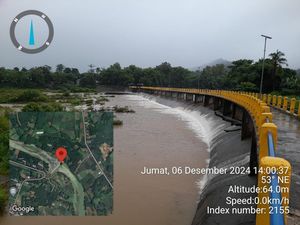 Bendung Leko Pancing Maros Naik Status Waspada, Ketinggian Air 60 Cm Bendung Leko Pancing Maros Naik Status Waspada, Ketinggian Air 60 Cm