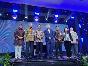 Emil Dardak Dorong Investasi Ekspor Jadi Pilar Ekonomi Jawa Timur Emil Dardak Dorong Investasi Ekspor Jadi Pilar Ekonomi Jawa Timur