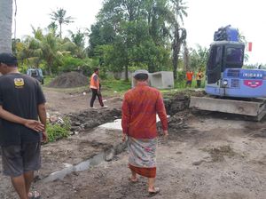 Sidak Proyek Jalan Subagan, DPRD Karangasem Soroti Sejumlah Masalah Sidak Proyek Jalan Subagan, DPRD Karangasem Soroti Sejumlah Masalah