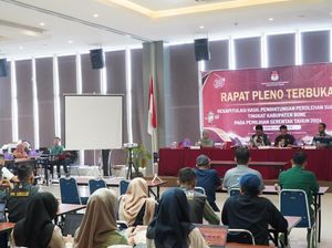 Hasil Pilkada Bone: Adik Mentan Amran Sulaiman Menang dengan 199.954 Suara Hasil Pilkada Bone: Adik Mentan Amran Sulaiman Menang dengan 199.954 Suara