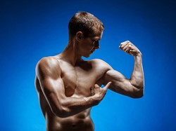 7 Cara Menaikkan Massa Otot dengan Cepat dan Mudah Dilakukan