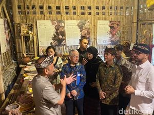 Raja Juli Instruksikan Staf agar Tak Beri Anggaran ke NGO Kemarin Sore Raja Juli Instruksikan Staf agar Tak Beri Anggaran ke NGO Kemarin Sore