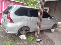 Viral Pencurian 4 Roda Mobil Ditukar Batako di Semarang