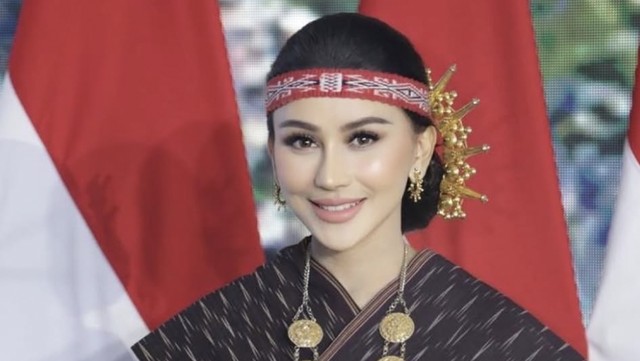 Update Informasi Selebriti InsertLive : Profil Bebizie, Pedangdut yang Kini Terjun ke Politik Perjuangkan Isu Perempuan