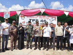 Tinjau TPS di Balikpapan, Wakapolda Kaltim Pastikan Berjalan Aman & Lancar