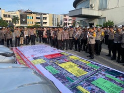 Ratusan Personel Gabungan Diterjunkan Amankan Pleno KPU Riau