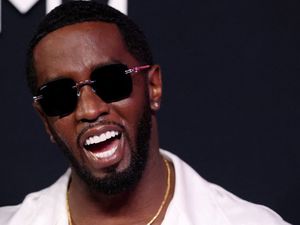 Video Eks Asisten Ungkap P Diddy Konsumsi Ekstasi Berbentuk Wajah Obama Video Eks Asisten Ungkap P Diddy Konsumsi Ekstasi Berbentuk Wajah Obama