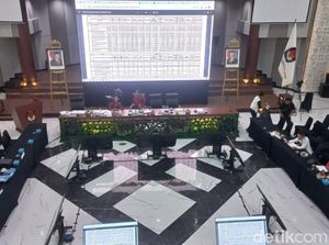 Pleno Rekapitulasi KPU Sumsel: HDCU 2.220.437, ERA 1.082.241, Matahati 999.141 Pleno Rekapitulasi KPU Sumsel: HDCU 2.220.437, ERA 1.082.241, Matahati 999.141