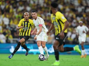 Al Ittihad Vs Al Nassr: Benzema Cs Kalahkan Ronaldo dkk Al Ittihad Vs Al Nassr: Benzema Cs Kalahkan Ronaldo dkk
