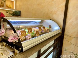 Yuk! Jajan Mochi Isi Pistachio Kunafa yang Viral di Blok M Yuk! Jajan Mochi Isi Pistachio Kunafa yang Viral di Blok M