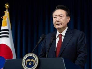 Pemimpin Partai Berkuasa di Korsel Mundur Buntut Pemakzulan Presiden Yoon Pemimpin Partai Berkuasa di Korsel Mundur Buntut Pemakzulan Presiden Yoon