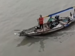 Viral Pria Lompat dari Jembatan Suramadu