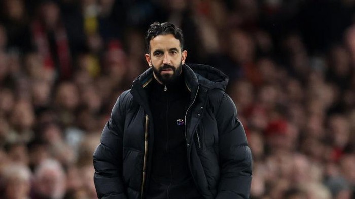 LONDON, ENGLAND - DECEMBER 04: Ruben Amorim Manager / Head Coach of Manchester United  during the Premier League match between Arsenal FC and Manchester United FC at Emirates Stadium on December 04, 2024 in London, England. (Photo by Catherine Ivill - AMA/Getty Images)