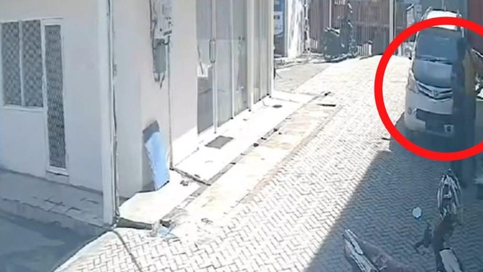 Tangkapan layar oknum TNI diduga menampar manajer SPBU di Palu.