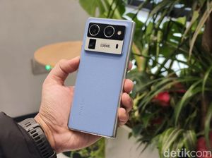 Menggenggam Tecno Phantom V Fold 2, HP Layar Lipat Stylish Menggenggam Tecno Phantom V Fold 2, HP Layar Lipat Stylish