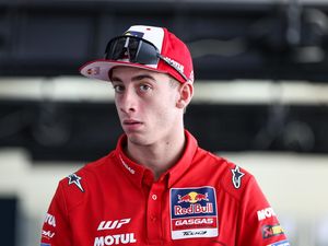 Tikung Pedro Acosta dari Valentino Rossi, Honda Siap Tawarkan Gaji Besar Tikung Pedro Acosta dari Valentino Rossi, Honda Siap Tawarkan Gaji Besar