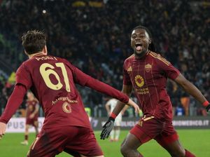 AS Roma Vs Lecce: Ngamuk, Giallorossi Menang 4-1 AS Roma Vs Lecce: Ngamuk, Giallorossi Menang 4-1